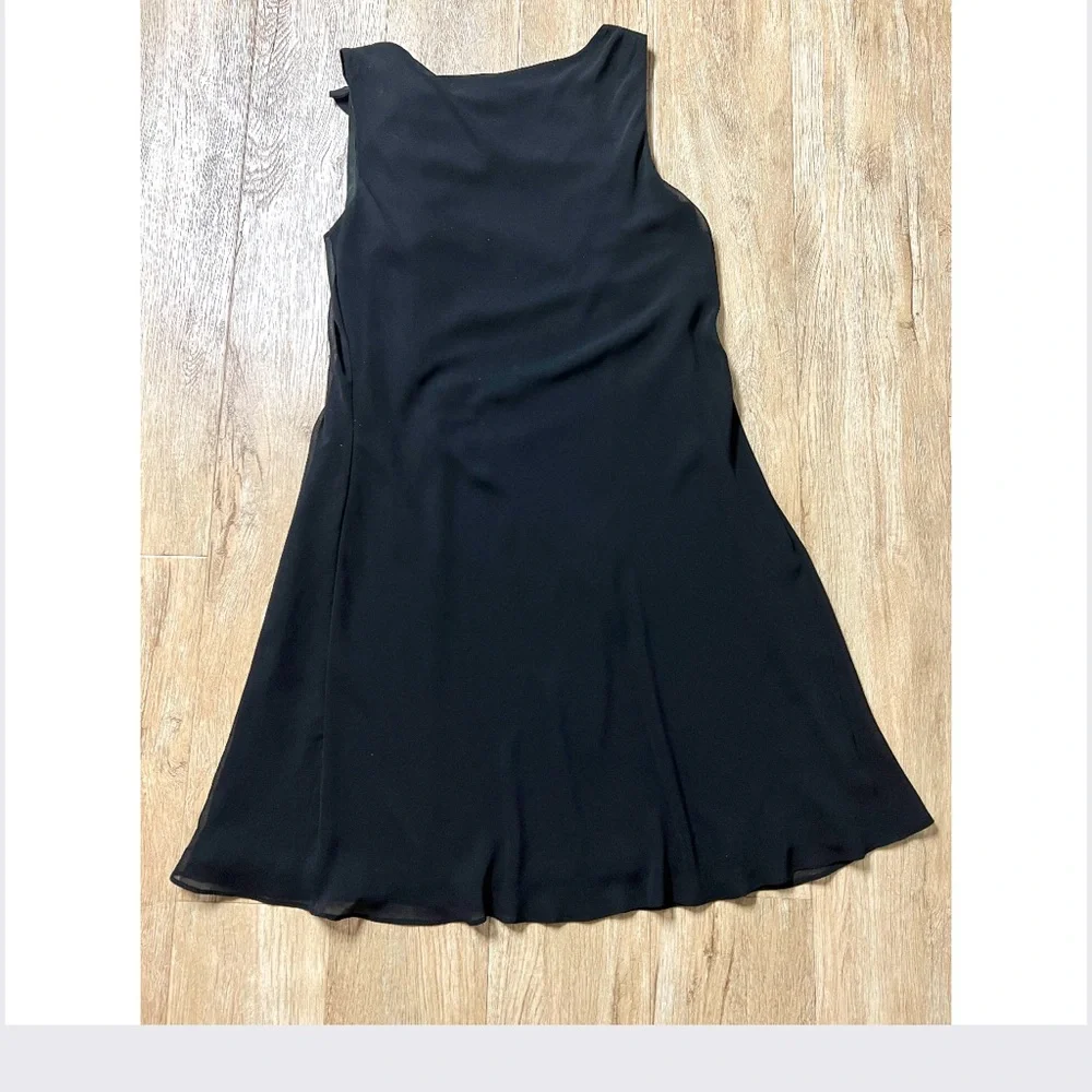 90s Asymmetrical Black Chiffon Dress – Draped Knee-Length with Shoulder Ruffle - Picture 8 of 15